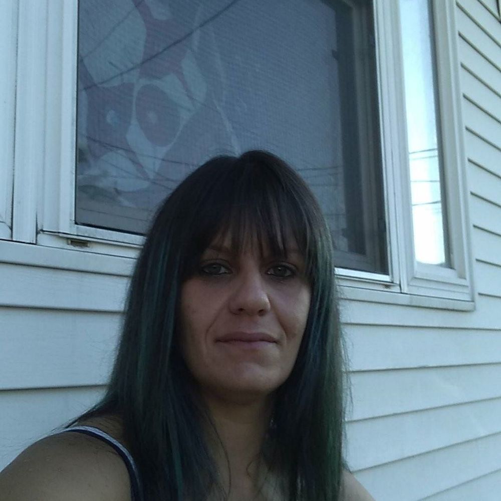 Meet your Posher, Roxann